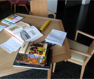 Corbett Lyon's hexagonal table in the Housemuseum study